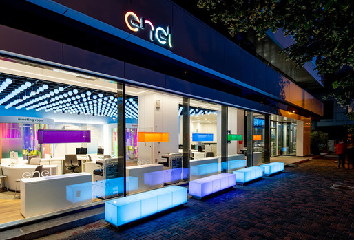 FOTO Enel a inaugurat un magazin concept, la parterul noului sediu al companiei