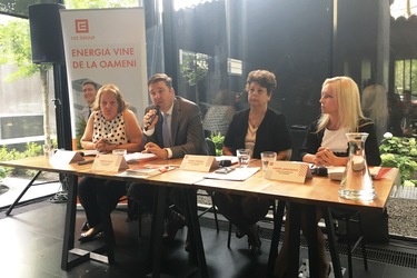 CEZ România, scoasă la vânzare de grupul-mamă ceh, a revenit pe pierderi. Partea pozitivă: În restaurantele din Craiova nu se mai mănâncă la lumânare