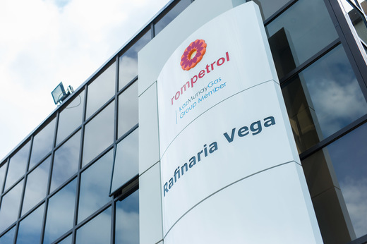 Rompetrol investește 12 milioane de dolari în modernizarea rafinăriei Vega