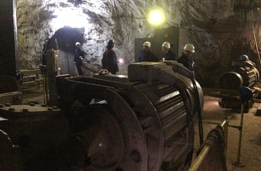 Britanicii de la Vast Resources au semnat pentru o finanțare de 13,5 milioane de dolari. Fondurile vor fi folosite și pentru redeschiderea minei de la Băița Plai