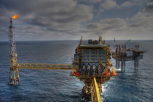 Prețurile petrolului au scăzut sub 30 de dolari pe baril