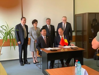 EXCLUSIV HILAR Anchetă a aparatelor cu care au fost printate documentele negocierilor eșuate cu China pentru reactoarele 3 și 4 de la centrala nucleară Cernavodă