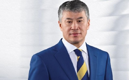 Tranzacție: Unul din cei mai bogați și influenți magnați din Kazahstan, încuscrit cu "tatăl națiunii", intră pe piața românească a gazelor