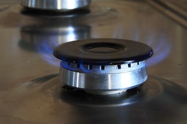 Premier Energy va prelua în ianuarie, din nou, toți consumatorii de gaze rămași fără furnizor, după ce luna trecută aceștia au fost acontați de Tinmar