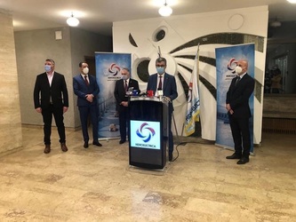 Ministrul Energiei s-a transformat din "salvator" în "bau-bau" pentru Hidroelectrica și Fondul Proprietatea, după ce a propus majorarea taxei pe apă cu 57%