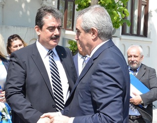 Un fost ministru în guvernele Ponta - numit director general al parcului eolian al Hidroelectrica. L-a avut ca subaltern și pe actualul director general al Hidroelectrica