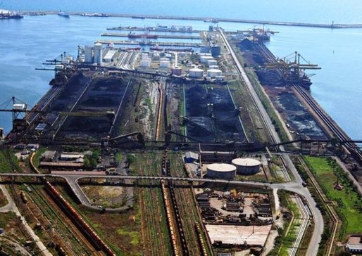 Compania Oil Terminal Constanța a fost dată în judecată de sindicat