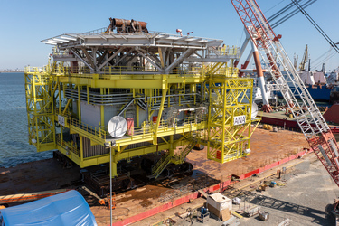 Petroliștii cu cel mai avansat proiect de exploatare a gazelor naturale din Marea Neagră vor prelungirea cu 15 ani a concesiunii offshore. Decizia finală aparține Guvernului