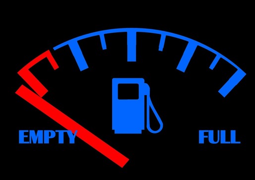 Benzinăriile din Londra și sud-estul Angliei continuă să fie afectate de lipsa carburanților