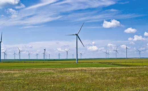 DOCUMENT Doi manageri CEZ România de la parcul eolian Cogealac au inventat o metodă de îmbunătățire a captării vântului în turbine. Compania a brevetat-o în SUA