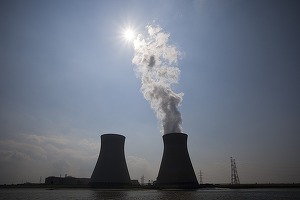 Comisia Europeană a inițiat o propunere prin care centralele nucleare și pe gaz să fie considerate proiecte verzi
