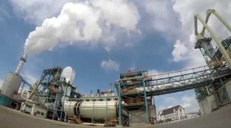 Scumpirea galopantă a energiei: Unei fabrici majore de prelucrare a lemnului din România i-a fost triplat prețul la curent peste noapte