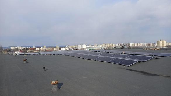 FOTO Aquila își deschide propria centrală fotovoltaică