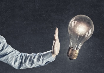 EXCLUSIV Dezastru adus de măsurile antipandemie. Românii au abuzat de interdicția de deconectare de la electricitate. Milioane de facturi neplătite. Peste jumătate de miliard de lei nerecuperată numai la Electrica. „Inclusiv oameni care puteau achita!”