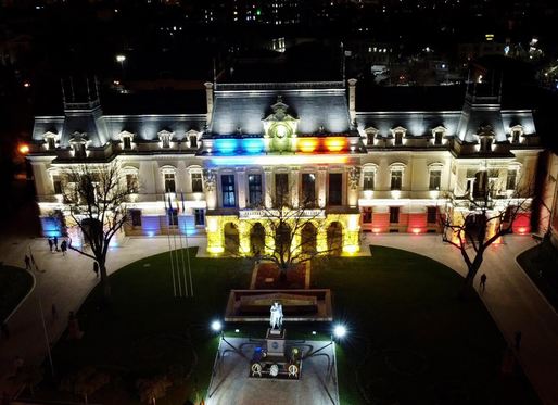 Primăria Iași oprește iluminatul arhitectural după miezul nopții