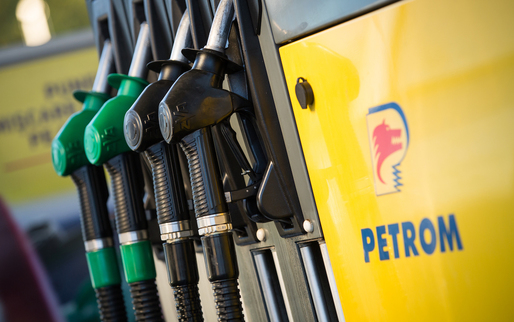 TABEL OMV Petrom ieftinește considerabil carburanții - la numai o zi de la intrarea în vigoare a embargoului UE impus țițeiului rusesc