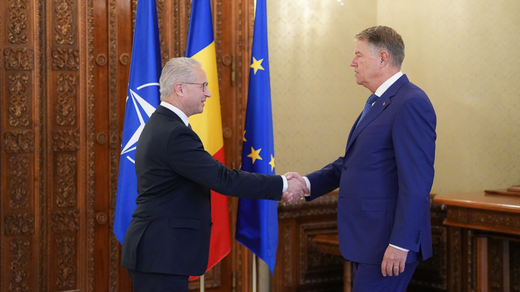 VIDEO Controversa ″suprataxei OMV Petrom″. Ce a răspuns președintele Iohannis, întrebat dacă va plăti sau nu compania controlată de austrieci contribuția de solidaritate