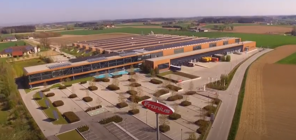 Facilitatea de producție și logistică Fronius de la Sattledt, Austria. Sursă foto: captură YouTube