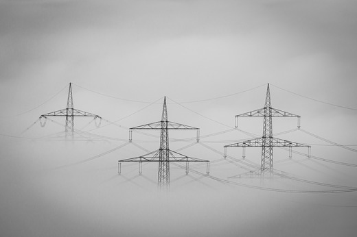 Ucraina importă electricitate din România, Slovacia și Polonia