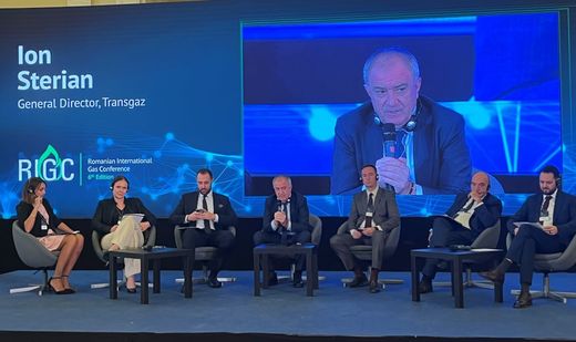 Refuzată de UE, Transgaz se duce la bănci pentru un împrumut masiv. Anterior - Șeful Transgaz, reproș public, cu aplauze, pentru Bruxelles