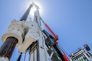 Prețurile petrolului au crescut cu peste 1 dolar pe baril, din cauza îngrijorărilor legate de Gaza