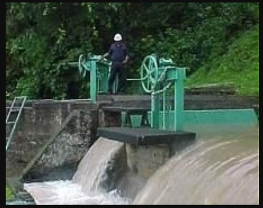 Unul dintre cei mai vechi producători privați de energie regenerabilă a obținut prima victorie în ″meciurile″ industriei cu Fiscul împotriva supraimpozitării retroactive. Hidroelectrica și Nuclearelectrica au procese similare, pentru mize mult mai mari 