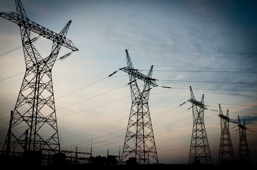 Transelectrica și-a majorat profitul cu 63%, grație creșterii cantității de energie transportate și a tarifelor. România: +2% la consum, -8% la producție. Ajutoare pentru Ucraina și Serbia