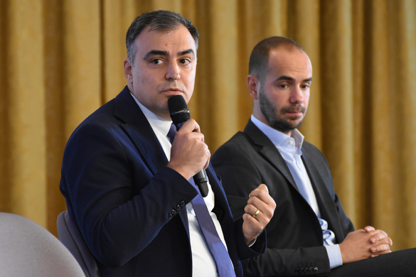 VIDEO Profit Energy.forum – Energia românească post-plafonare: Nu liberalizarea este de temut, ci incertitudinea. Nici investiții fără bani, nici decarbonare fără gaze naturale