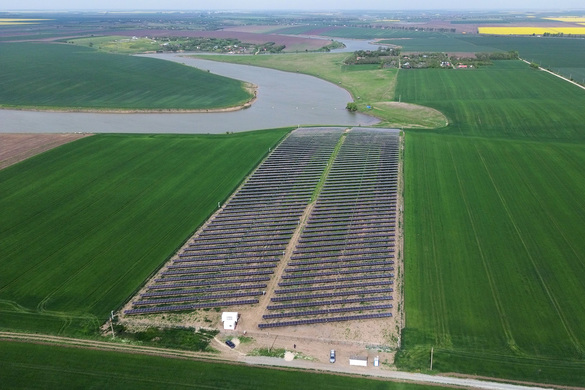 FOTO Photon Energy își extinde portofoliul de producător independent de energie din România la peste 50 MWp