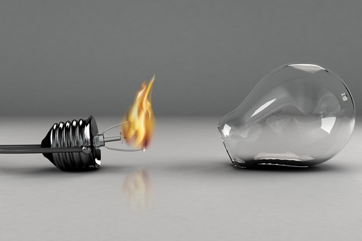 Actualele ofertele post-liberalizare ale furnizorilor de energie - puține și la un preț superior estimării optimiste a ministrului Energiei, de 1,1-1,22 lei/KWh