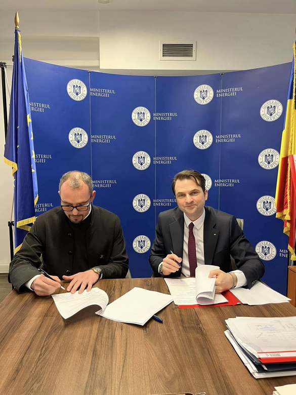 FOTO Parc fotovoltaic, amenajat printr-o finanțare obținută de Arhiepiscopia Ortodoxă de Alba Iulia