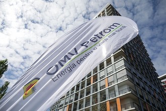 Undă verde: OMV Petrom externalizează anumite servicii, cu tot cu angajați