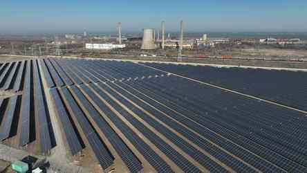 FOTO TenarisSilcotub finalizează construcția primului său parc fotovoltaic