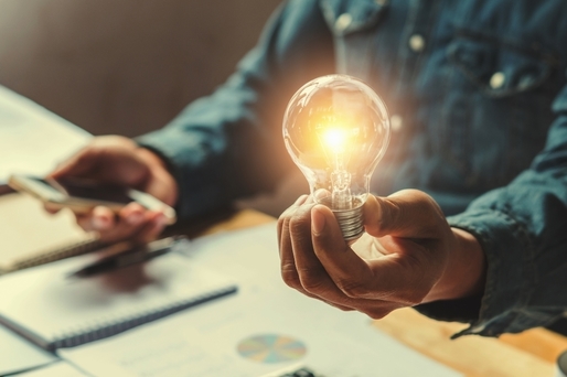 RECORD 9 zile consecutive cu prețuri negative la energie la miezul zilei pe piața spot din România