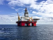 Prețurile petrolului au consemnat în aprilie cea mai mare scădere lunară din ultimii trei ani și jumătate