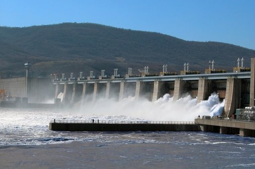 ULTIMA ORĂ Seceta a prăbușit producția și profitul Hidroelectrica. Compania de stat a făcut mai mulți bani din furnizare decât din vânzări angro