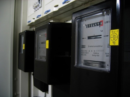 Hidroelectrica anunț către clienți - Schimbări de program după un val de cereri