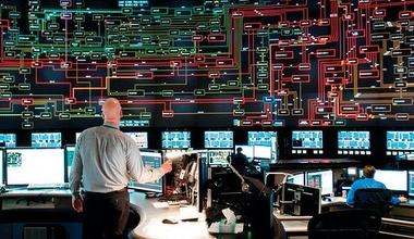 FOTO România participă la investigarea cauzelor istoricei pene totale de curent din Peninsula Iberică, cu doi dintre cei mai tineri specialiști ai Transelectrica și ANRE