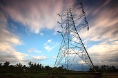 Electromontaj va construi linia electrică aeriană 400 kV Timișoara – Arad, lungă de aproximativ 67 km. Proiectul are o valoare de peste 185 milioane lei