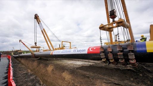 Transgaz înlocuiește o porțiune din conducta ce va prelua gazele din cel mai mare zăcământ românesc din Marea Neagră. Este vizată intersecția cu Autostrada Litoralului