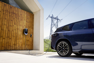 Șoferii din Germania vor putea alimenta cu energie electrică rețelele de distribuție descărcându-și contra cost în ele bateriile mașinilor. Parteneriat strategic BMW – E.ON