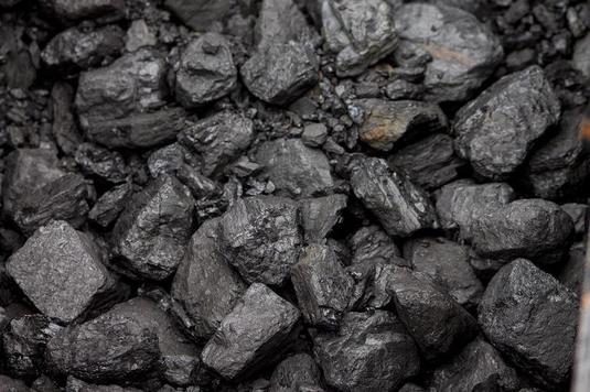 SURPRIZĂ Unul din marii producători de cărbune din Ucraina vine în România. Vrea să extragă antracit, dar se uită și la metale rare 