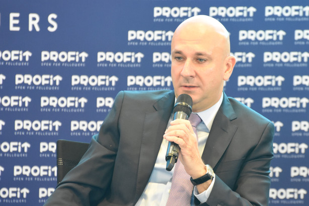 VIDEO Hidroelectrica anunță noul plan. Bogdan Badea, CEO Hidroelectrica: Punem instalații de stocare pe toate centralele pe firul apei - Profit Energy.forum