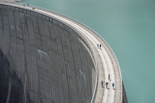 Plan hidroelectric de 77 miliarde de dolari lansat de India