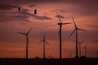 Ce este fenomenul Dunkelflaute. Factorii care declanșează noul val de creșteri ale prețurilor energiei în Europa