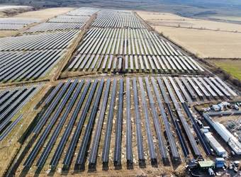 Proprietarul celui mai mare parc solar din România pregătește startul unui nou proiect, cu o capacitate mai mult decât dublă