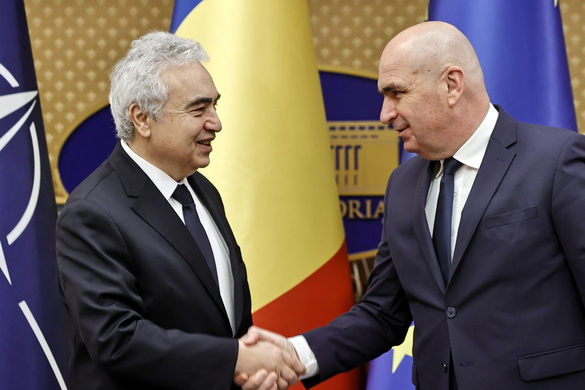 FOTO Bolojan, despre prețurile mari la energie: Fără soluții de stocare, ajungem să avem surplus la prânz și importuri scumpe seara