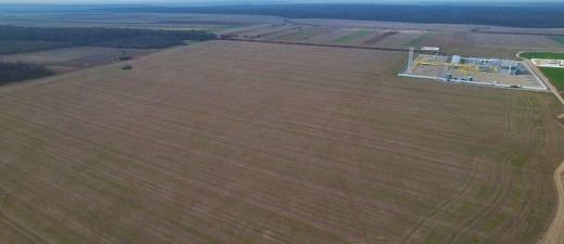 EXCLUSIV FOTO Mega-parc fotovoltaic în România. Austriecii de la Enery încep lucrările la cel mai mare proiect fotovoltaic din România ajuns în acest stadiu