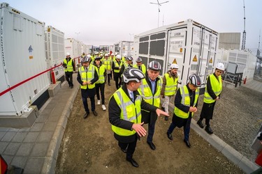 Nova Power & Gas a inaugurat la Florești cea mai mare instalație de stocare în baterii și a început lucrările la centrala pe gaz de 160 MW în ciclu combinat de la Câmpia Turzii