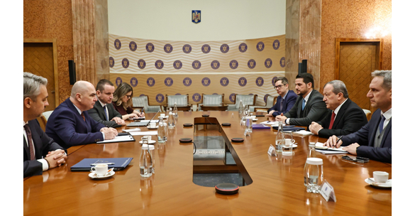 FOTO Nouă investiție-gigant în România. Proprietarul fostei termocentrale Mintia a venit la Bolojan cu noile planuri. 